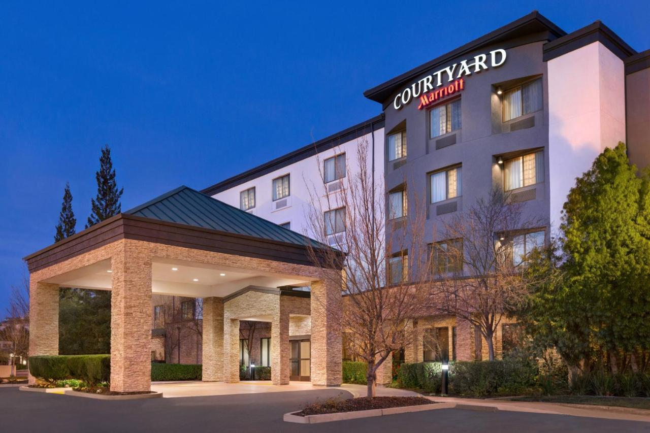 Courtyard By Marriott Sacramento Folsom Hotel Bagian luar foto