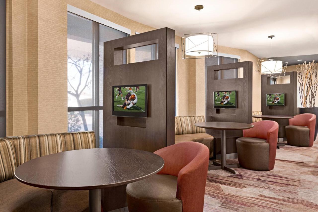 Courtyard By Marriott Sacramento Folsom Hotel Bagian luar foto