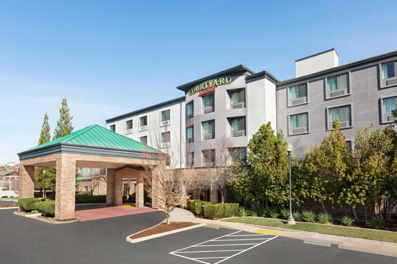 Courtyard By Marriott Sacramento Folsom Hotel Bagian luar foto