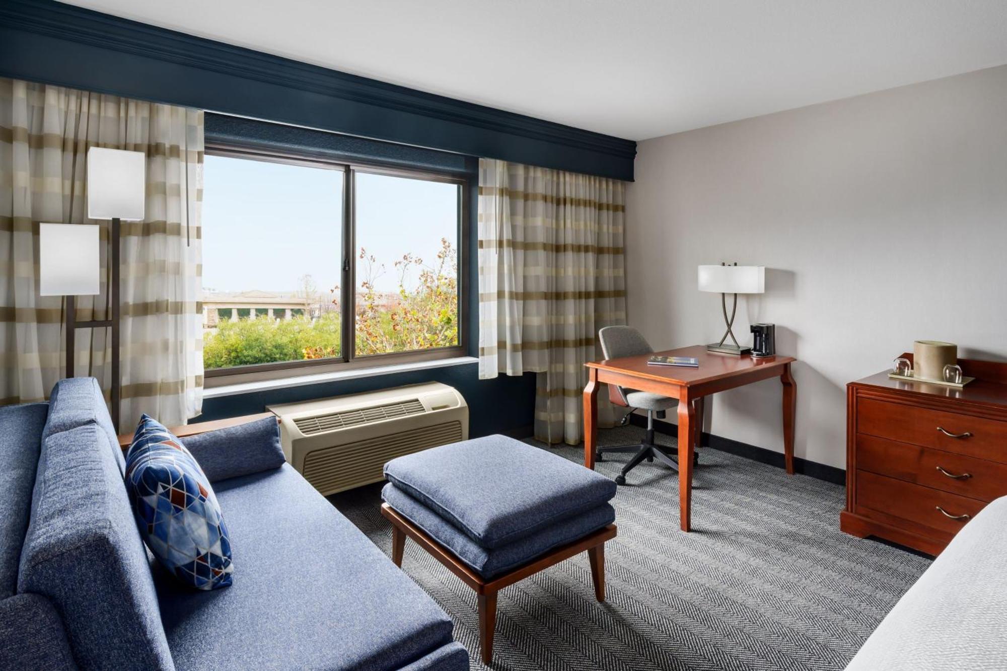 Courtyard By Marriott Sacramento Folsom Hotel Bagian luar foto