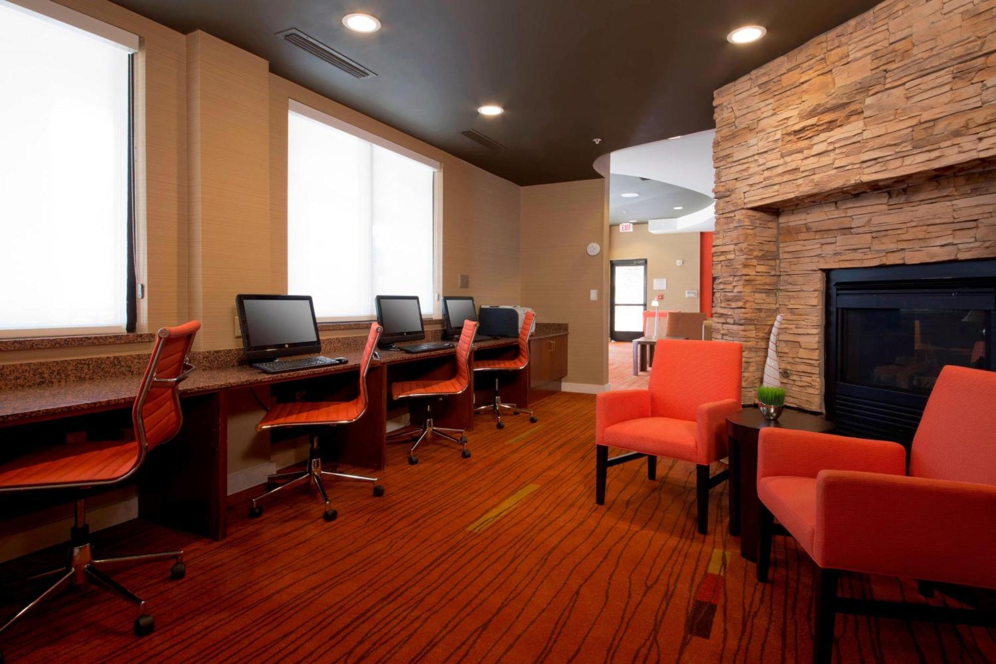 Courtyard By Marriott Sacramento Folsom Hotel Bagian luar foto